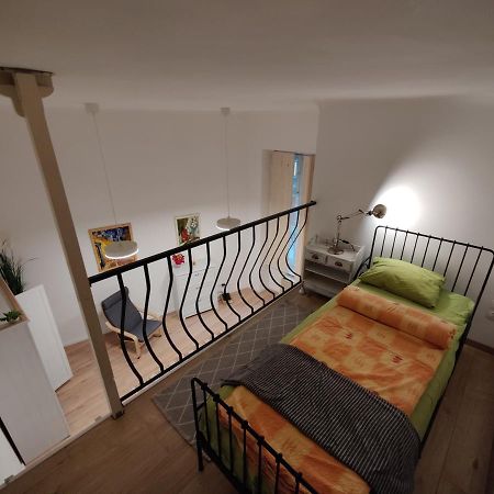 Calm, Artistic Apartment 9Th Distric Central City Budapest Ngoại thất bức ảnh